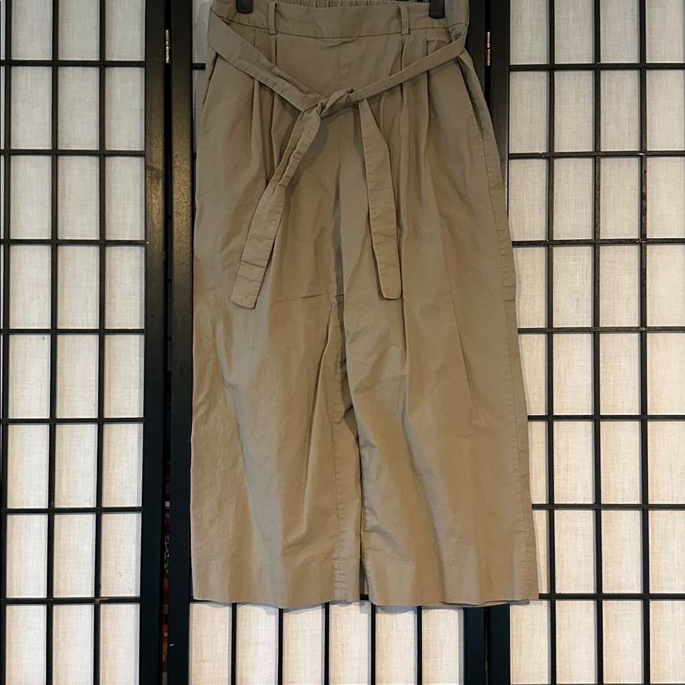 J. Crew Beige High-Waisted Wide Capri Pants With Sash Size 4 EUC